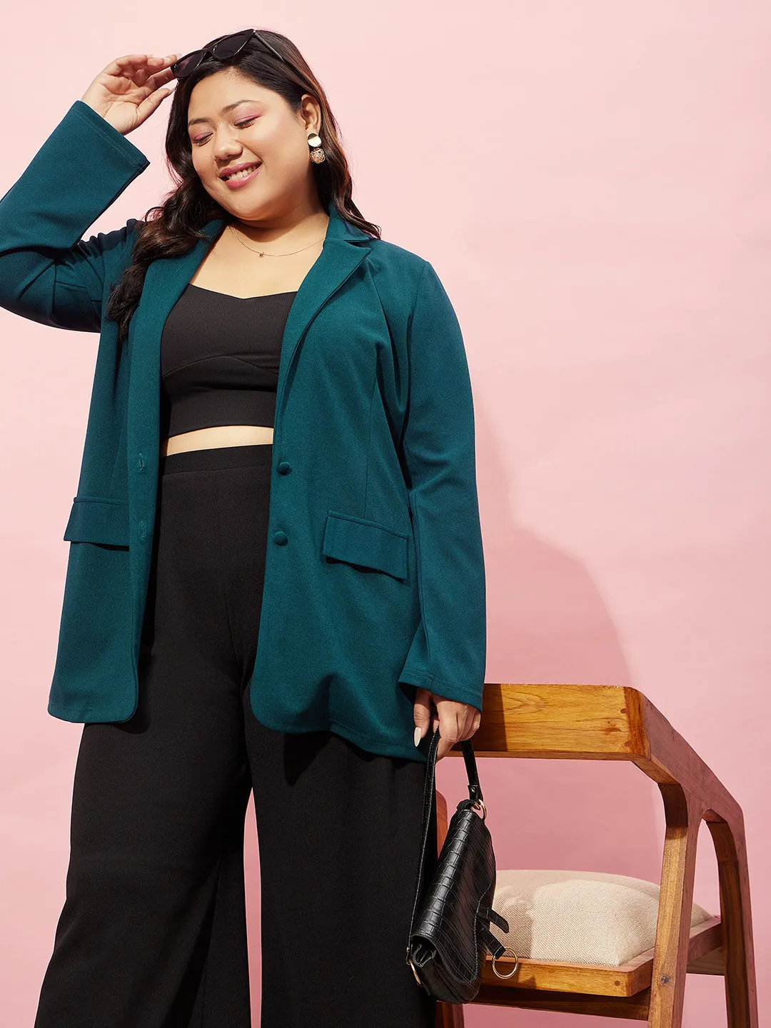 Berrylush Women Plus Size Solid Green Notched Lapel Neck Long Sleeve Open Front Longline Blazer