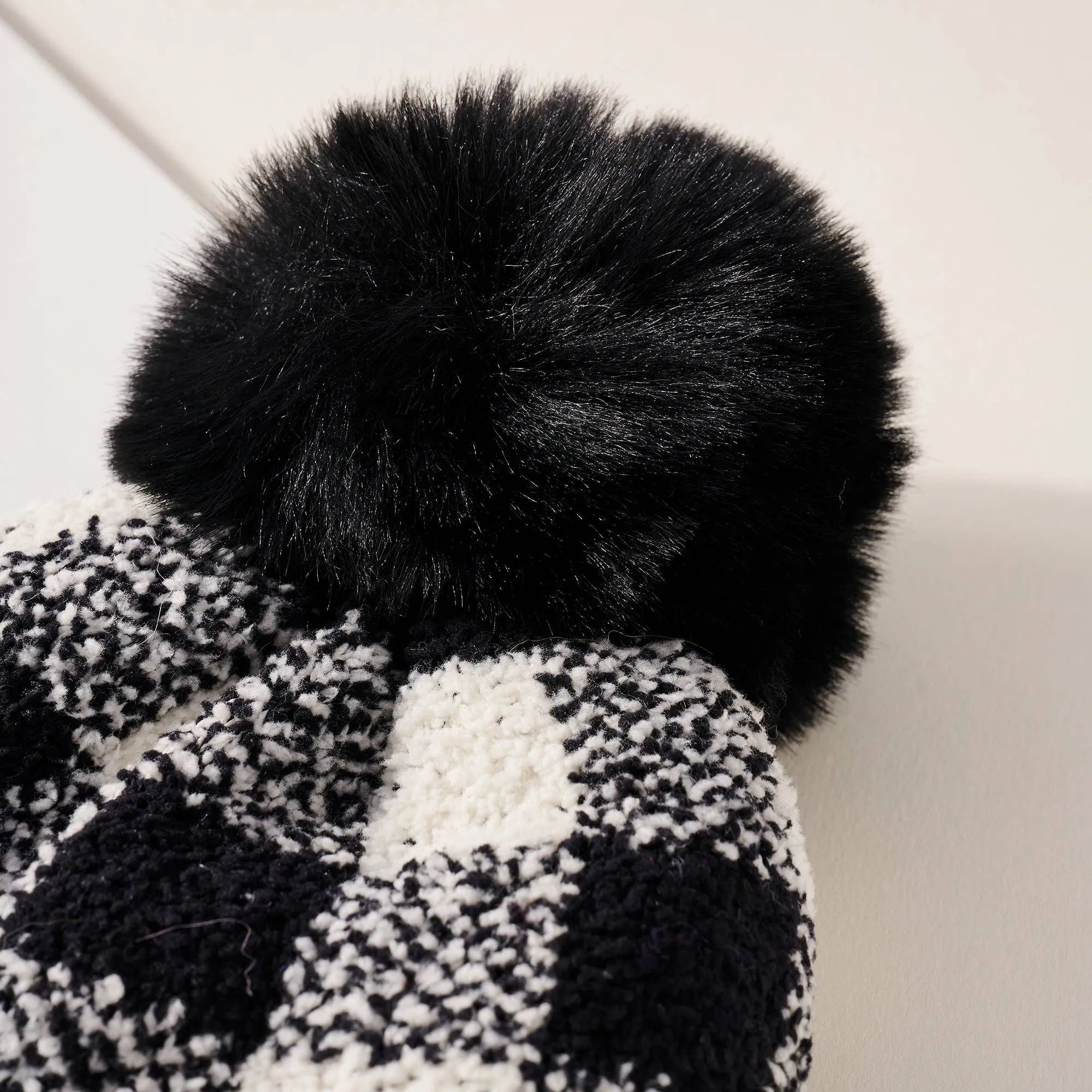 Buffalo Check Pattern Knit Pom Pom Beanie