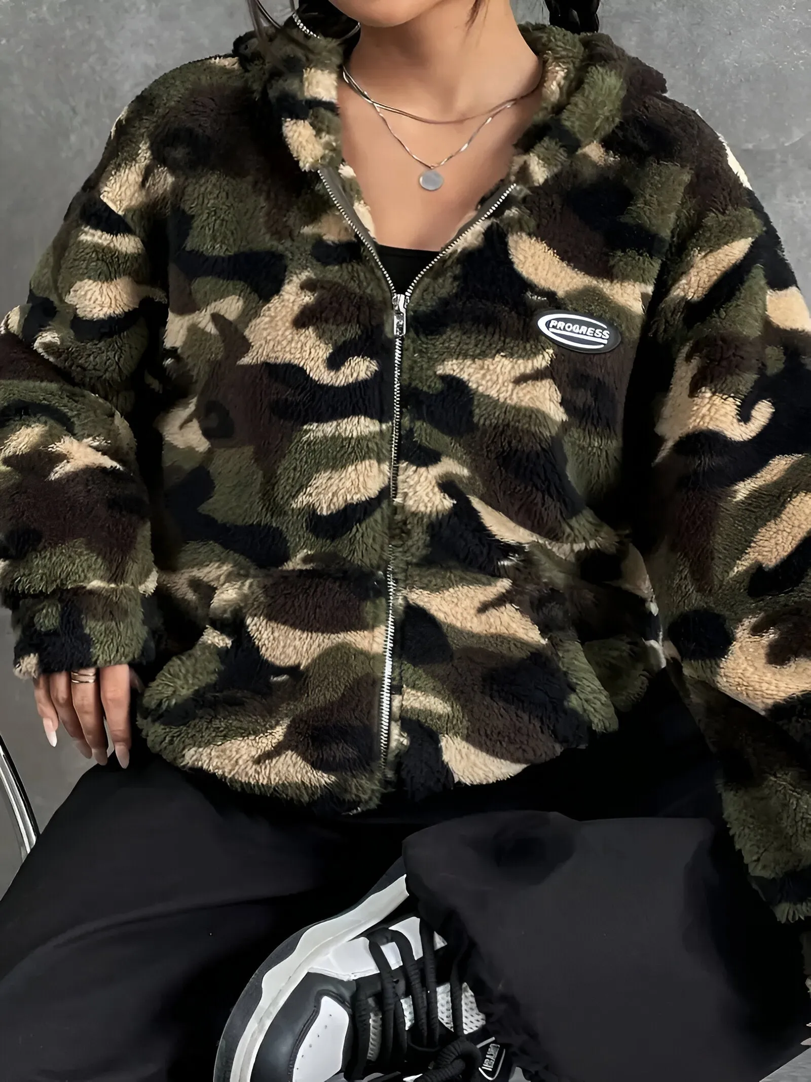 Ivyshape | Cozy & Stylish Camouflage Hoodie