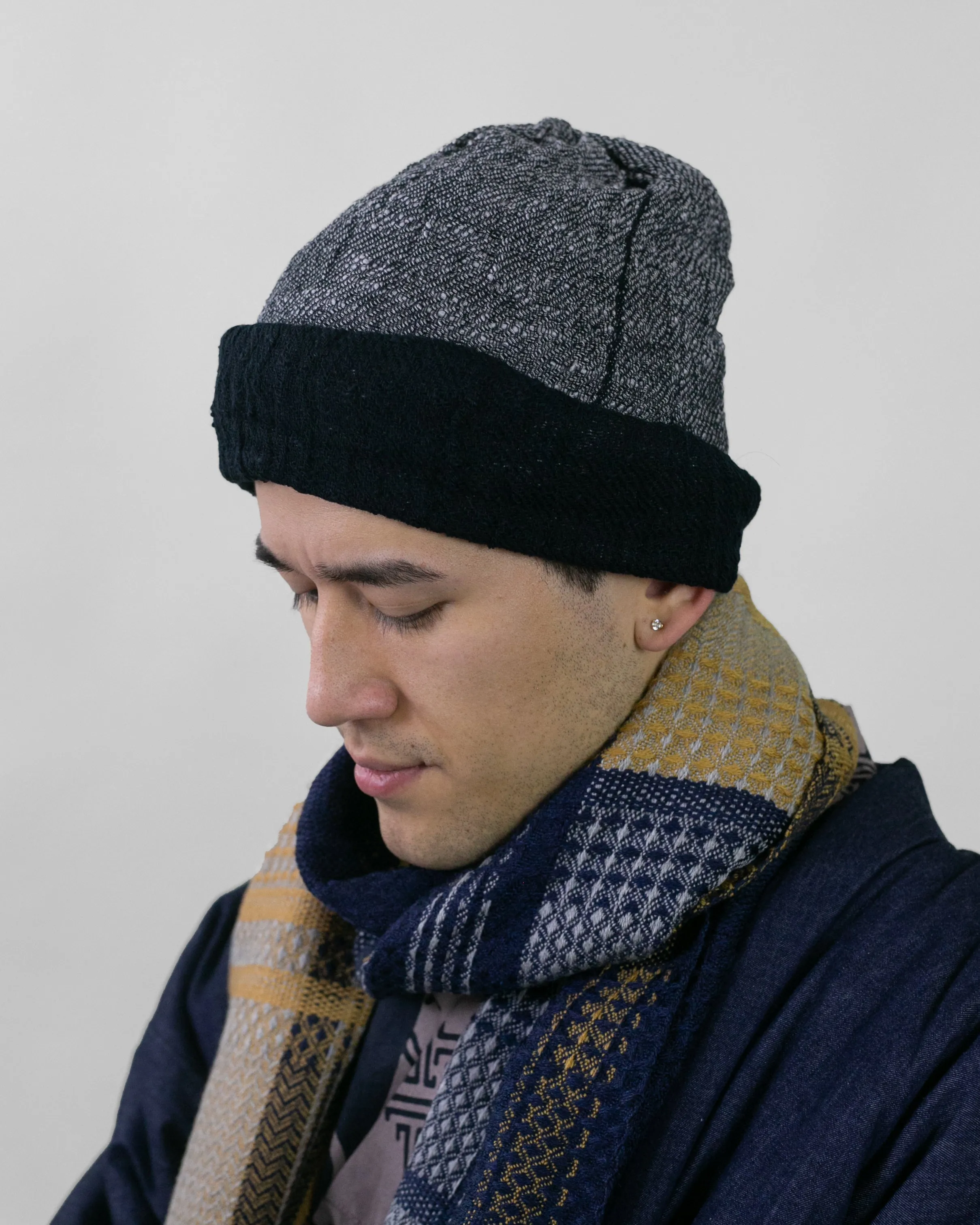 Kobo Oriza Knit Cap, Multi Functional, Cotton, Split Black and Dark Grey, 9˝