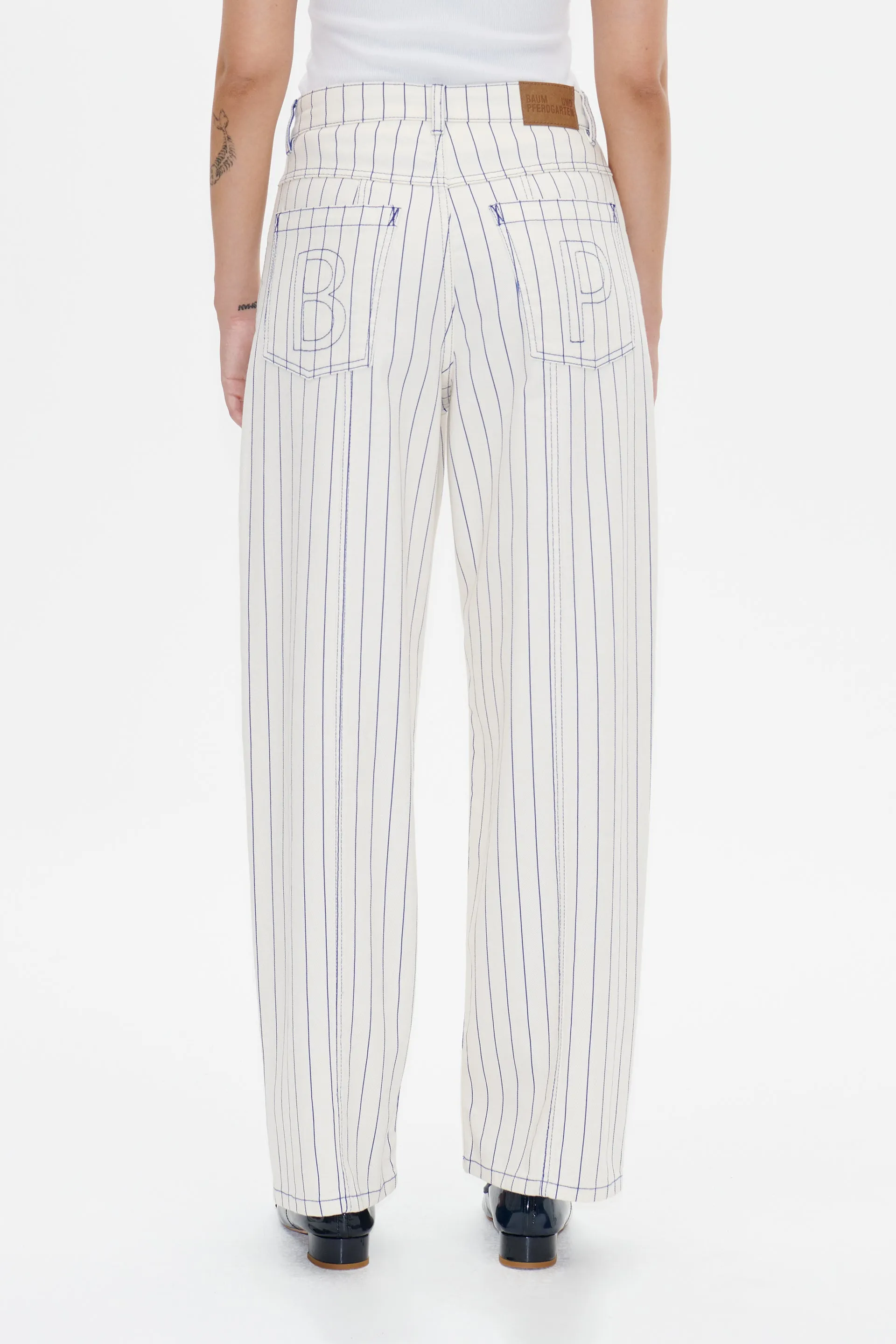 NARA | White Sand Pinstripe