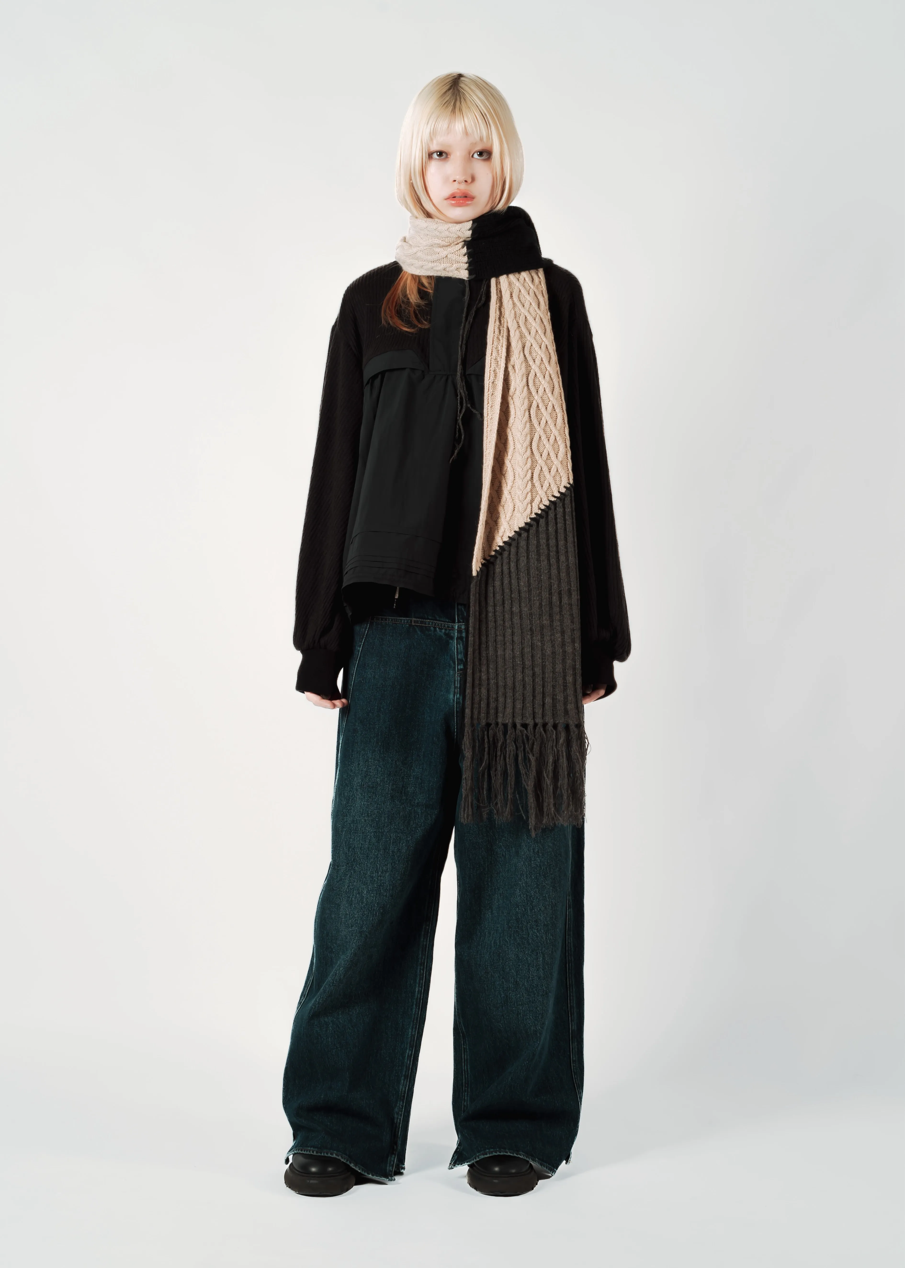 PATCHWORK KNIT MUFFLER