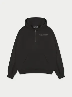 RAW SEAM QUARTER ZIP HOODIE - BLACK