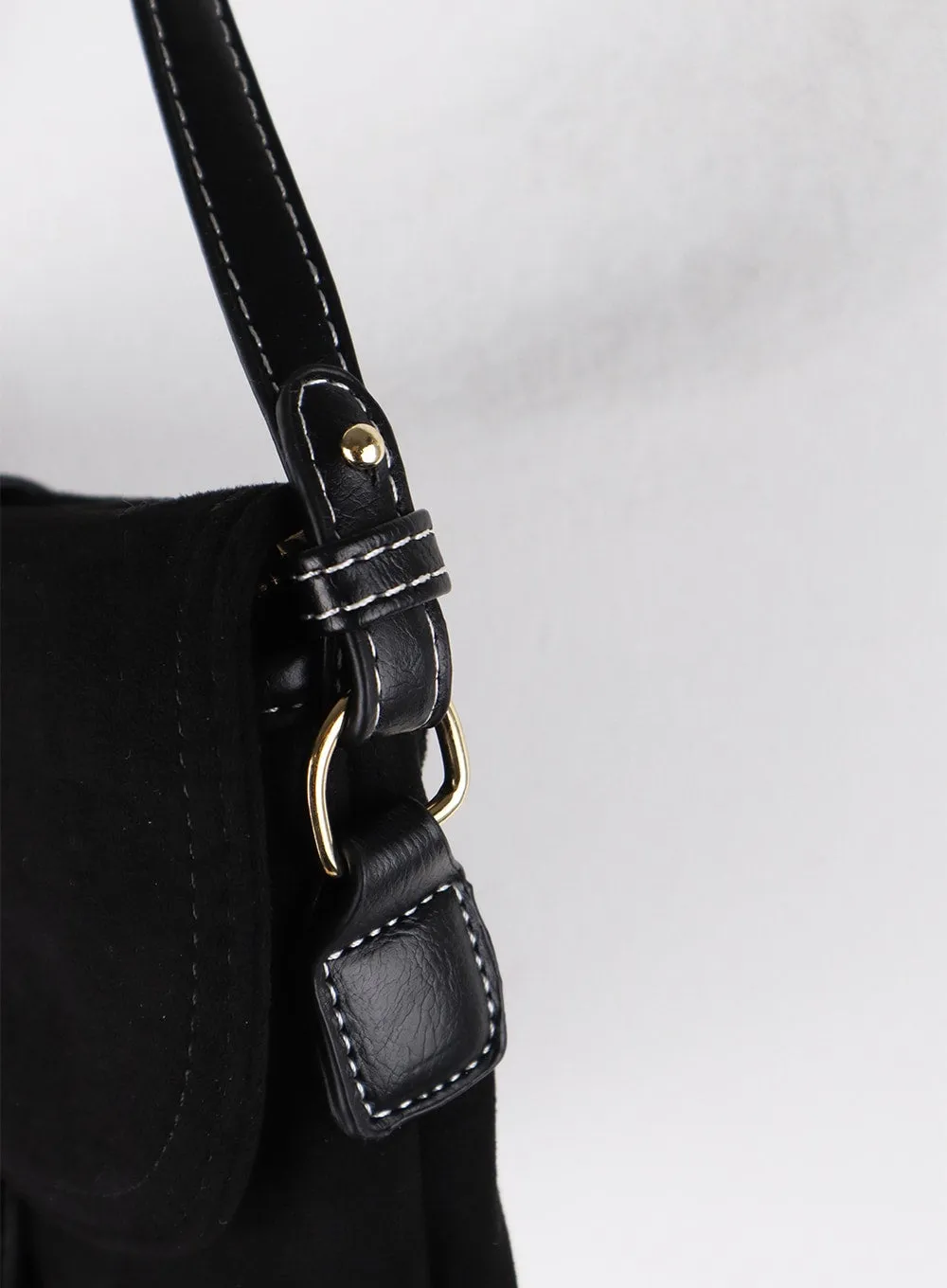 Suede Buckle Shoulder Bag CD311