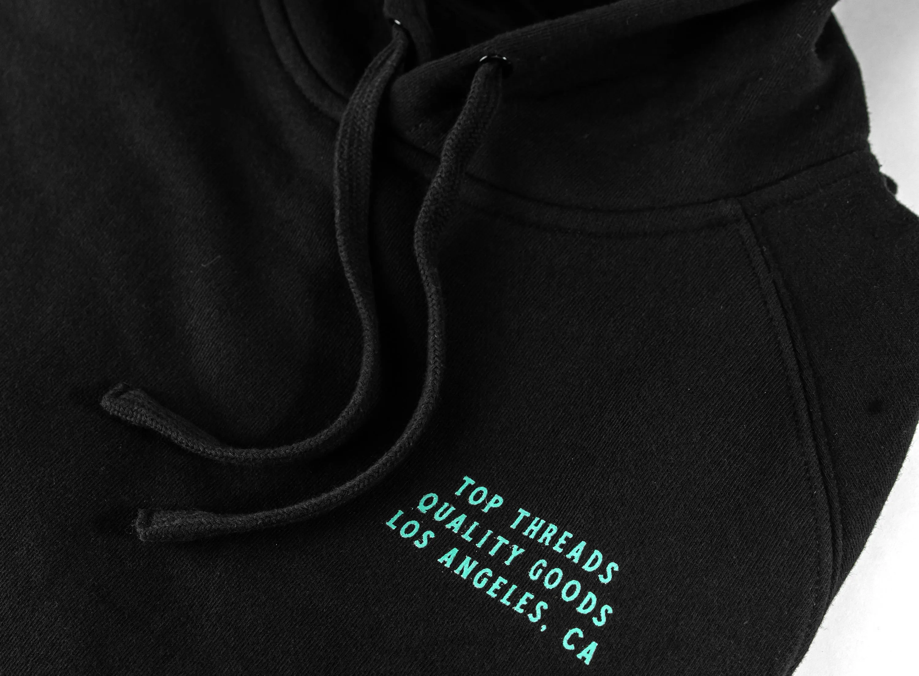 TRUST NO ONE HOODIE - BLACK